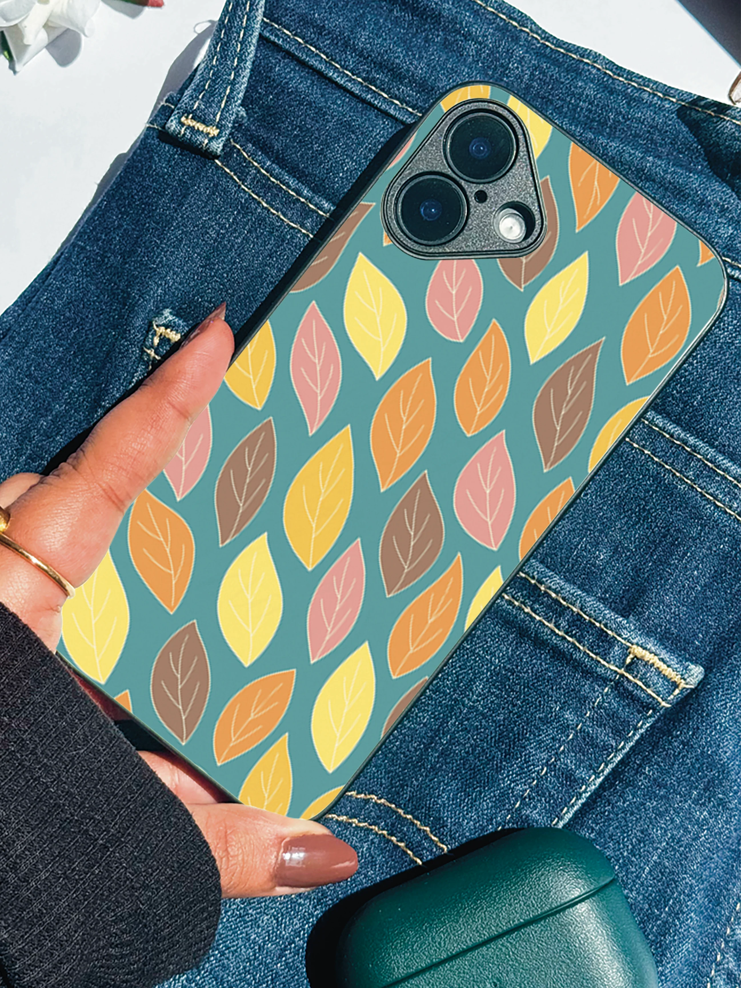 Leaf Pattern Premium Glass Back Cover For iPhone 11-17 Models - Image 7